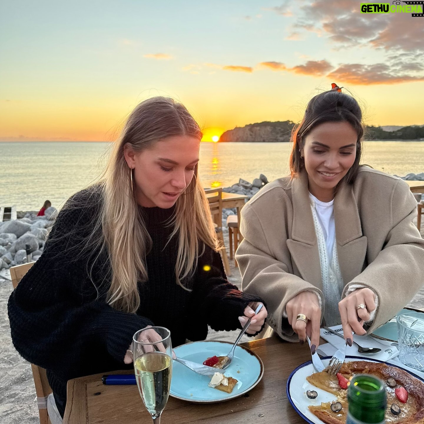 Monica Geuze - 128.2K Likes - 2ļøā£0ļøā£2ļøā£4ļøā£