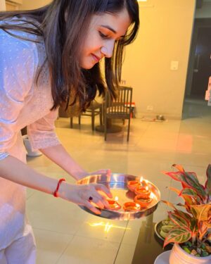 Monica Malik Instagram - 🪔✨ This Diwali was Special ✨🪔

Post 1: Made Swastik at the entrance because it’s is a symbol of good fortune, well-being, and prosperity 🙏

Post 2: Since childhood, Lighting Diyas has been my Favourite thing to do on Diwali 🪔

Post 3: Thanks to Diwali parties, I got a chance to wear my Ethnic Outfits 🎉🎶

Post 4: Received so many Gifts from Friends and Family 🎁

Post 5: Gifted my self this Beautiful Car 🚙

Post 6: Participated in Mahurat Trading which is a ritual for many of us 📊💰

Post 7: Lastly watched the much awaited Singham with family🎥🍿