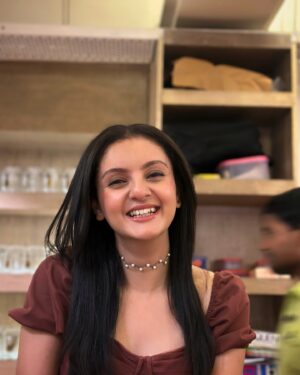 Mrinal Navell Instagram - So far so good! 🧘🏻‍♀️

#newyear
.
.
.
.
.

.

#instagood #love #insta #mrinalnavell #friends #newyear #fyp #ootd #photooftheday 
(Instant , love, fyp, ootd , , artist, trending,new year, holidays)