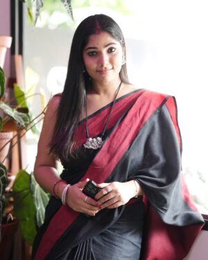 Muktha Instagram - No matter how many people try to bring you down, always remember your worth🫂You’ve achieved so much and ( you are truly amazing🫂 )Keep believing in yourself .It’s okay to set boundaries to protect your mental health You can’t control everything. Sometimes you just need to relax and have faith that things will work out. 
Let go a little and just let life happen ❤️good Day 🫂

Thank you @clapboardmediahouse
📸 @__helbinnelson.__