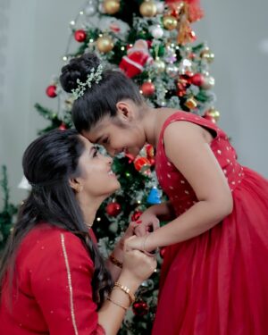 Muktha Instagram - May this year bring success, growth, and opportunities to achieve all your goals. Wishing you a prosperous year ahead☺️🥳 Happy New Year 🥳 

Thank you 

Attire @trose_by_isabella 
Styling @vrinda_sk_ 
MUA 💄 @brandy_makeup_artist 
Photography @clapboardmediahouse 
Jewels @adorebypriyanka