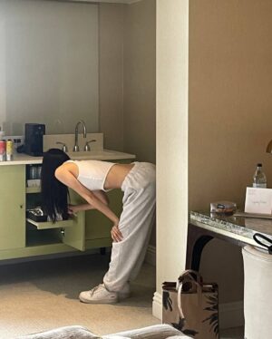 Mun Ka-young Instagram - 🥤🫶🏻
