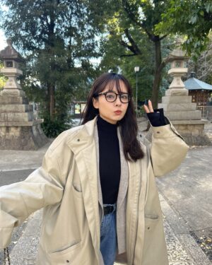 Nana Yamada Instagram - 2025年🐍💘

明けましておめでとうございます🙇🏻‍♀️♡
今年もよろしくお願い致します🎍✨

30を過ぎると毎年思うことは、
心も身体も健康にゆきこまと大切な人たちと
笑って暮らせるようにがんばろう♡です☺️👋笑

睡眠も自炊もとっっても大切😽🫶🏻
今年はもちろんお仕事もがんばりまーーす🔥！

みんなも楽しいことで溢れる2025年になりますように✨