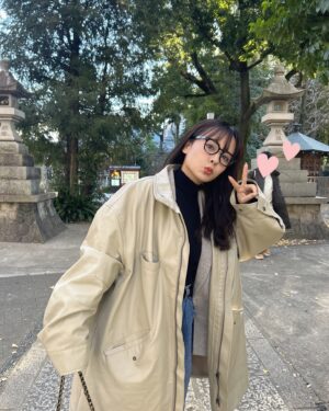 Nana Yamada Instagram - 2025年🐍💘

明けましておめでとうございます🙇🏻‍♀️♡
今年もよろしくお願い致します🎍✨

30を過ぎると毎年思うことは、
心も身体も健康にゆきこまと大切な人たちと
笑って暮らせるようにがんばろう♡です☺️👋笑

睡眠も自炊もとっっても大切😽🫶🏻
今年はもちろんお仕事もがんばりまーーす🔥！

みんなも楽しいことで溢れる2025年になりますように✨