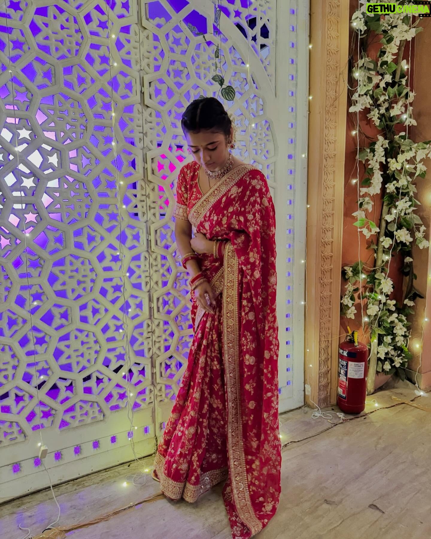 Nancy Roy - 32.9K Likes - The lyrics…..❣️🥹
Happy karwachauth …♥️