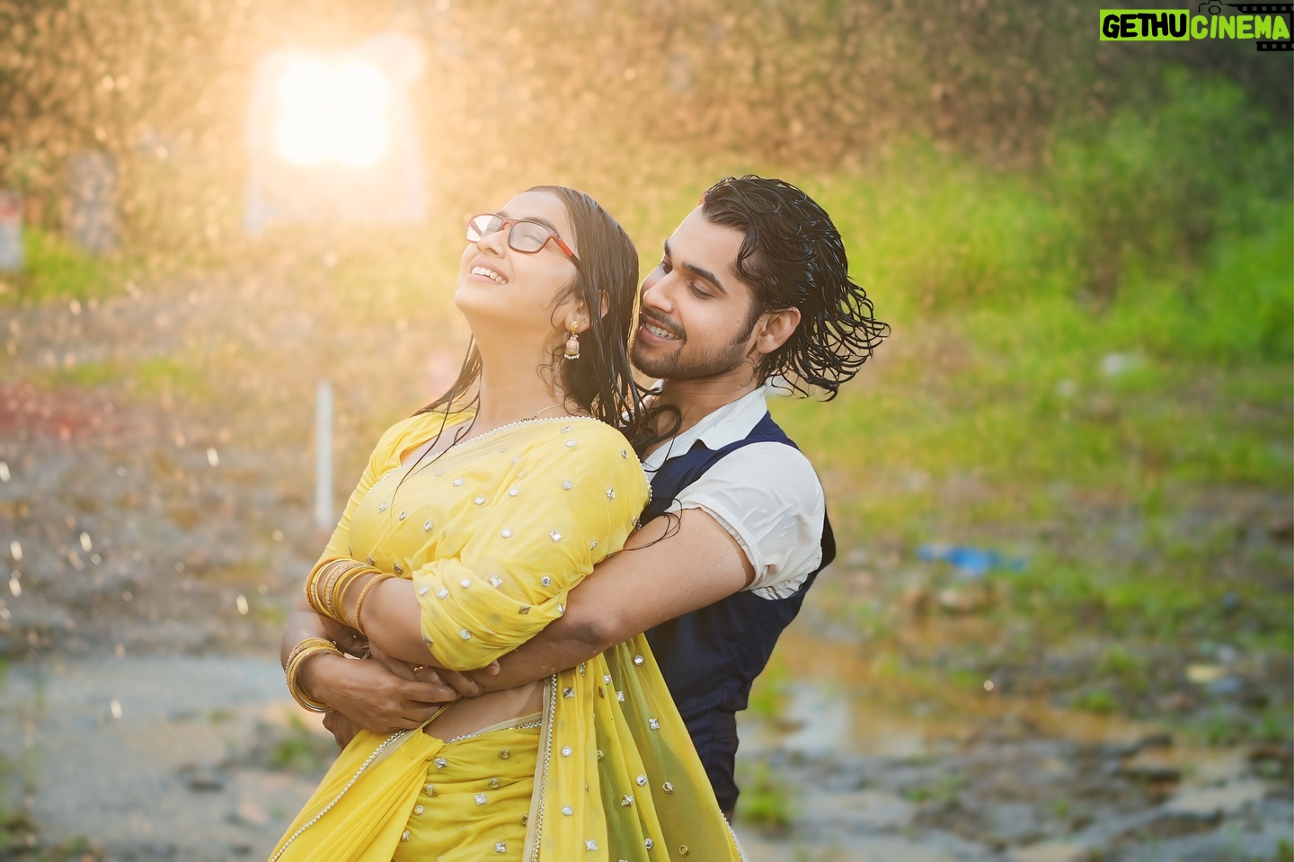 Nancy Roy - 35.1K Likes - Ruhar aur Baarish ❤️
.
.
.
.
#mannsundar #ruhar #love #baarish