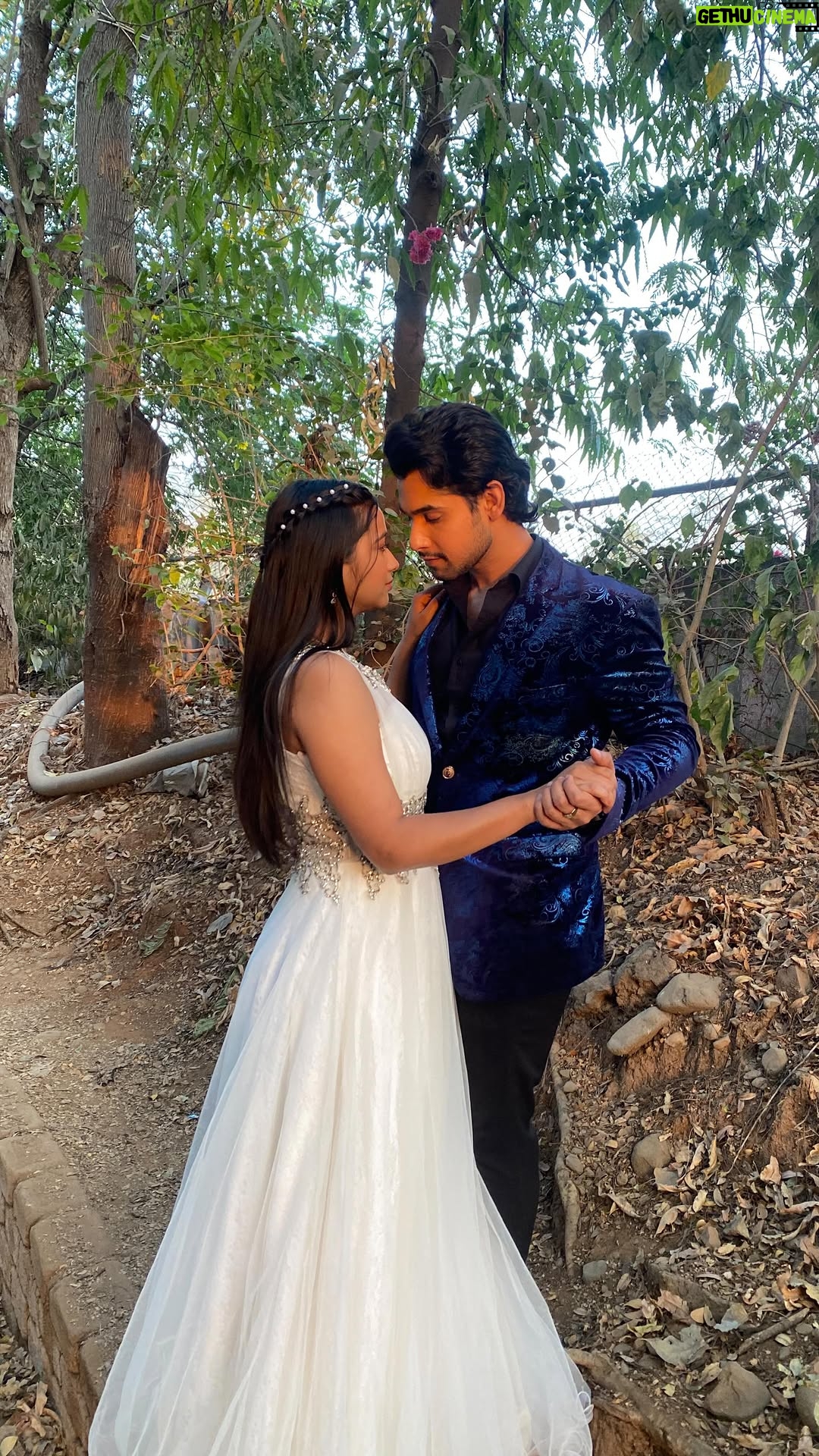 Nancy Roy - 74.8K Likes - RUHAR’s first reel
Shower your ❤️ love to us …..
.
.
.
.
.
#instagram #reelsinstagram #newpost #mannsundar #trending #foryou #love
