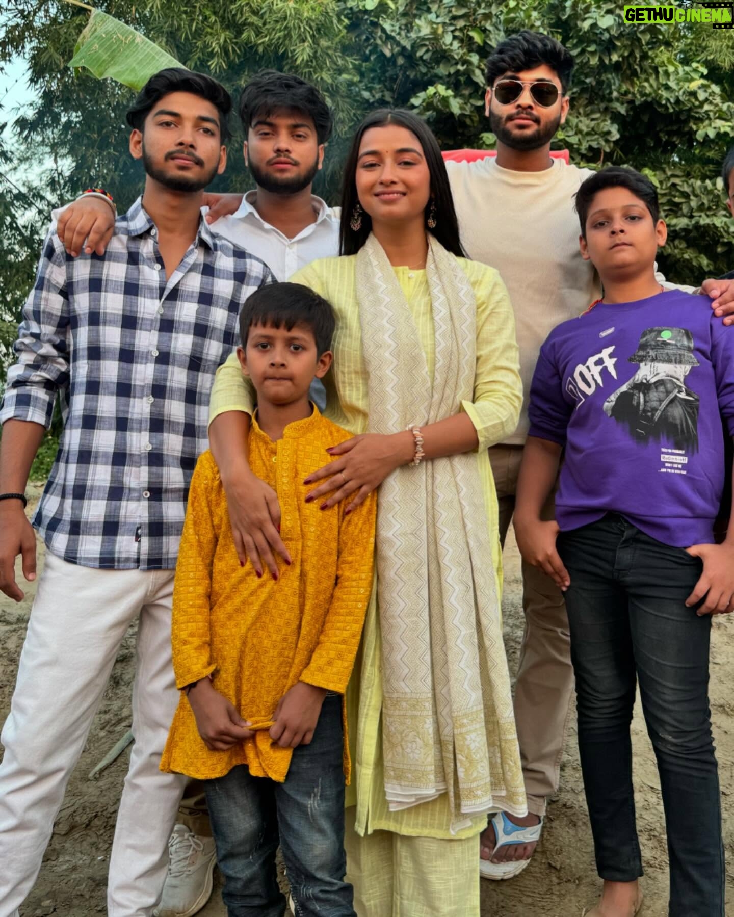 Nancy Roy - 32.9K Likes - छठ पूजा की हार्दिक शुभकामनाएँ ।🥥🌾
#home♥️ #festivevibes #instagrampost