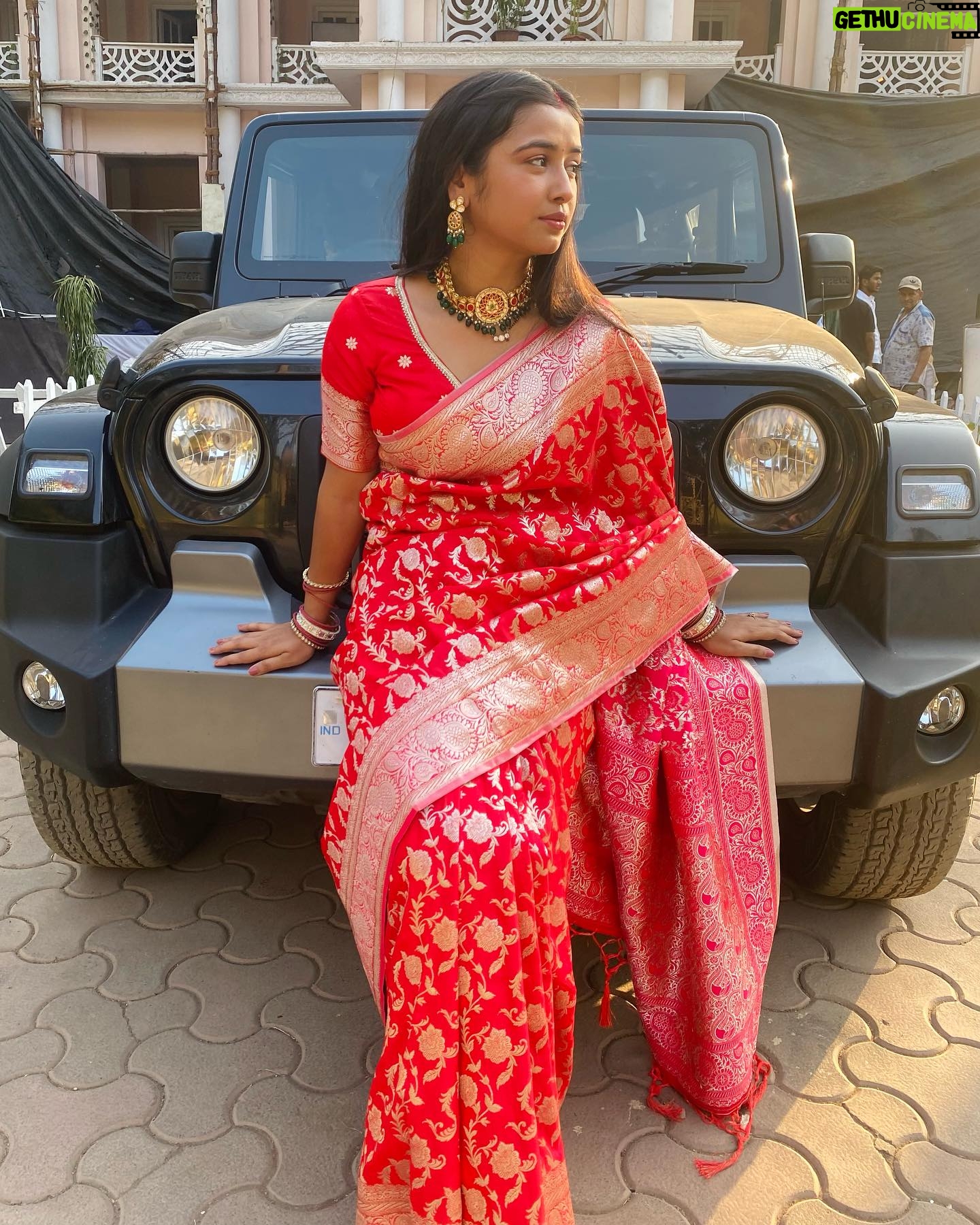 Nancy Roy - 90.6K Likes - अब निभाएंगे संग मिल के ……🥀