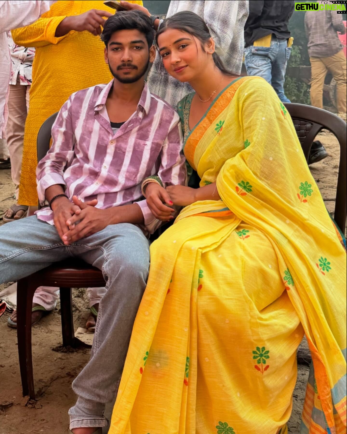 Nancy Roy - 32.9K Likes - छठ पूजा की हार्दिक शुभकामनाएँ ।🥥🌾
#home♥️ #festivevibes #instagrampost