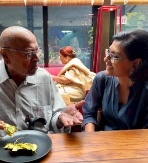 Nandita Das Instagram - Most likely you already know that Shyam Benegal is no more. You should also know that with him an era has ended.  He waited to go till he met many of his loved ones on his 90th birthday, just a week ago. Sadly I wasn’t in town so missed that last smile, hug and warmth. 

What I want to share is what a wonderful human being he was. I spent last 2 hours talking about him to some of the people who knew him well. We mourned only for a bit as we didn’t want to be selfish. He lived a full life, and just when his health began to suffer more, he left to rest in peace. All we talked about was how kind and generous he was. How present he was with everyone he met. Always making us feel special. Always responded to emails and messages. Memories of so many interactions with him came flashing back. 

Just 2 days after Zwigato was streaming on Amazon, he watched it and emailed me with such praise and encouragement. I was one of the million people he cared for. I will miss his laugh, his firm loving hug and his twinkling eyes. I always felt like a student who was eager to learn though he would never claim to be a teacher. His wisdom was effortless. 

I, like so many others, grew up on his films. They helped us be who we are. They informed us, created empathy and challenged our prejudices. Made us think and feel and care about the world we lived in. He made us better human beings. 
I am so fortunate to not only have worked with him in Hari Bhari, a lesser known film of his, but also for having known him for more than 3 decades. 

Shyam babu, as we all lovingly and respectfully called you, you will always be with us through your films, your laughter and your wise and kind words. Pardon my ramble, but want to just be with you and remember so many lovely and lively times I got to spend with you. The world, my world, will never be the same. One doesn’t have to even meet often. Some people’s existence just gives us hope. Your contribution has been immense. A life fully lived. Now you rest.