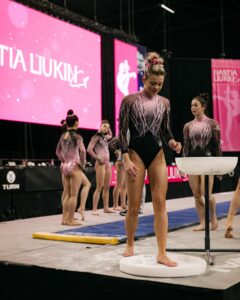 Actress Nastia Liukin HD Photos and Wallpapers January 2025