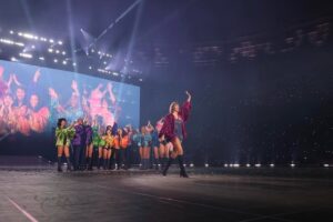 Natalie Peterson Instagram - Happy Birthday to the icon, the legend, the definition of beauty and grace, Taylor Swift 🤍 My fellow Sagittarius queen, I am honored to know you and blessed to have shared the world’s biggest stages with you. You radiate talent, joy, passion, and greatness with every fiber of your being. No words will ever be enough to express my gratitude towards you. I hope you have a magical day filled with nothing but love and light ✨

Also thanks for bringing the most amazing people into my life and giving me a family for all the Eras of my life 🤍

#happybirthday #taylorswift #erastour #sagittarius