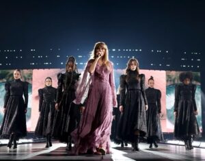 Natalie Peterson Instagram - We have arrived… at the very last weekend of The Eras Tour 🥺 I am overwhelmed with emotions but ready to leave everything I have out on that stage. Here are some images from our very first weekend in AZ almost 2 years ago 💕 What a magical journey it has been 

#tstheerastour #erastour #vancouver #canada #taylorswift #dancer