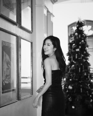 Natalie Tong Instagram - Merry Christmas 🎄 

#NT