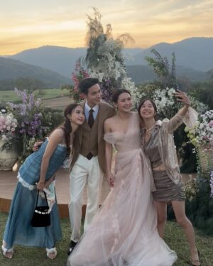 Natapohn Tameeruks Instagram - …เป็น “ความสบายใจ” ของกันและกันแบบนี้ไปตลอดเลยนะแม่ นะพ่อ 
🤍Standby each other forever🤍love you หลานป้า
@jirayu_jj @11.9.19julyjansep

📷: @snap.by.narakorn