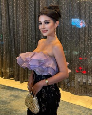 Nathalie Hart Instagram - Philippine Cancer Society Ball 
Wearing @reneesalud 👗