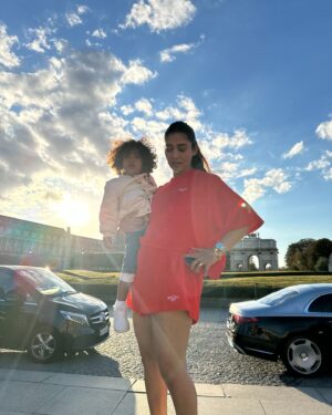 Nayanthara Instagram - Sweet little moments from the best holiday we have ever had 😇♥️🧿
Paris n Mykonos will always be super special as we celebrated all the birthdays in the family n got to travel with our babies 😇😇♥️♥️

We couldn’t have had this amazing time if not for @gtholidays.in who made sure every single thing was taken care of 😇
As I always say u guys r the best at what u do 🤗