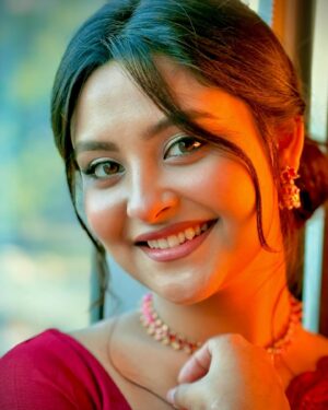 Naznin Nahar Niha Instagram - “Keep smiling.. and one day life will get tired of upsetting you”.