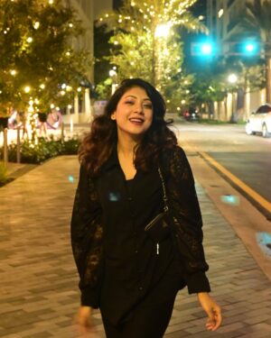 Neelanjona Neela Instagram - New year’s eve. 
Happy new year to all of you. 
Pc: @priangka_ahmed 
Thank you so much sweetie for capturing this moment so beautifully ❤️