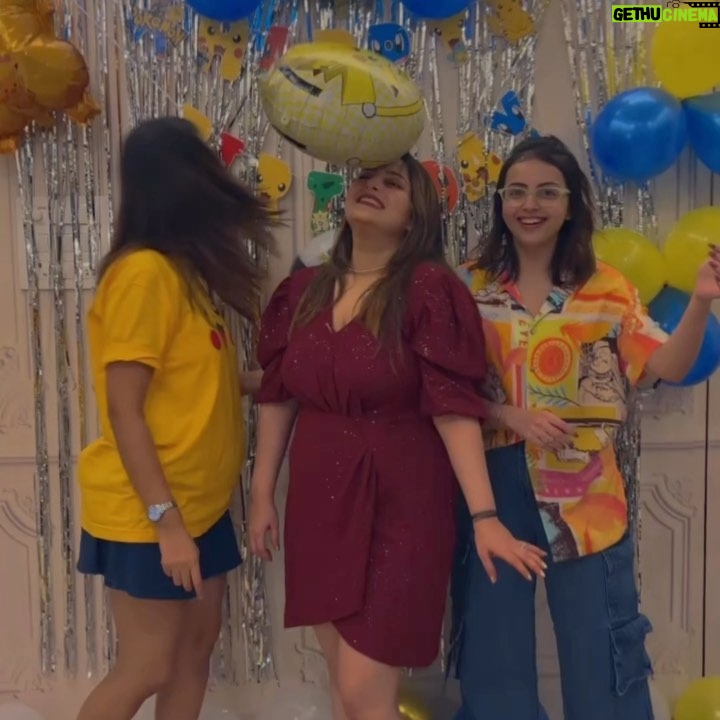 Nehalaxmi Iyer - 123.5K Likes - Its our #pokemon gurl #pikachu ‘s Bday and i have to announce she is finally a Grown up NOT yet thats why her bday party theme is pokemon 😅😂😂😂
Happiest bday cutest most @nehalaxmi_ 💖💖💖💖