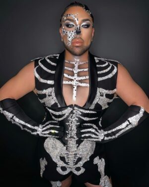 Nicole Faulkner Instagram - Dug in my Halloween archives 👻🎃 makeups by me
