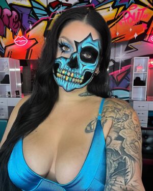 Nicole Faulkner Instagram - Dug in my Halloween archives 👻🎃 makeups by me