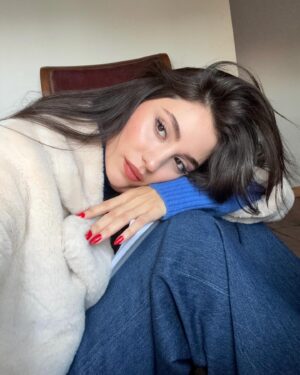 Nilsu Yılmaz Instagram - Sahipsizler bu akşam Star’da! 🤍✨🦋

@sahipsizlertvdizi 
@startv 
@ogm.pictures 
#sahipsizler