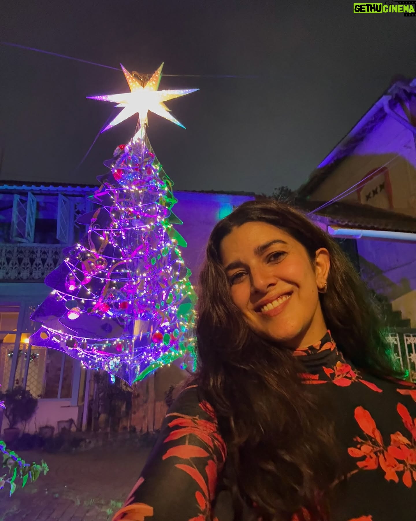 Nimrat Kaur - 41.6K Likes - Annual Christmas tradition, walking through Ranwar Village with love and lights all around…🎄♥️ Merry Christmas and happy holidays all ✨