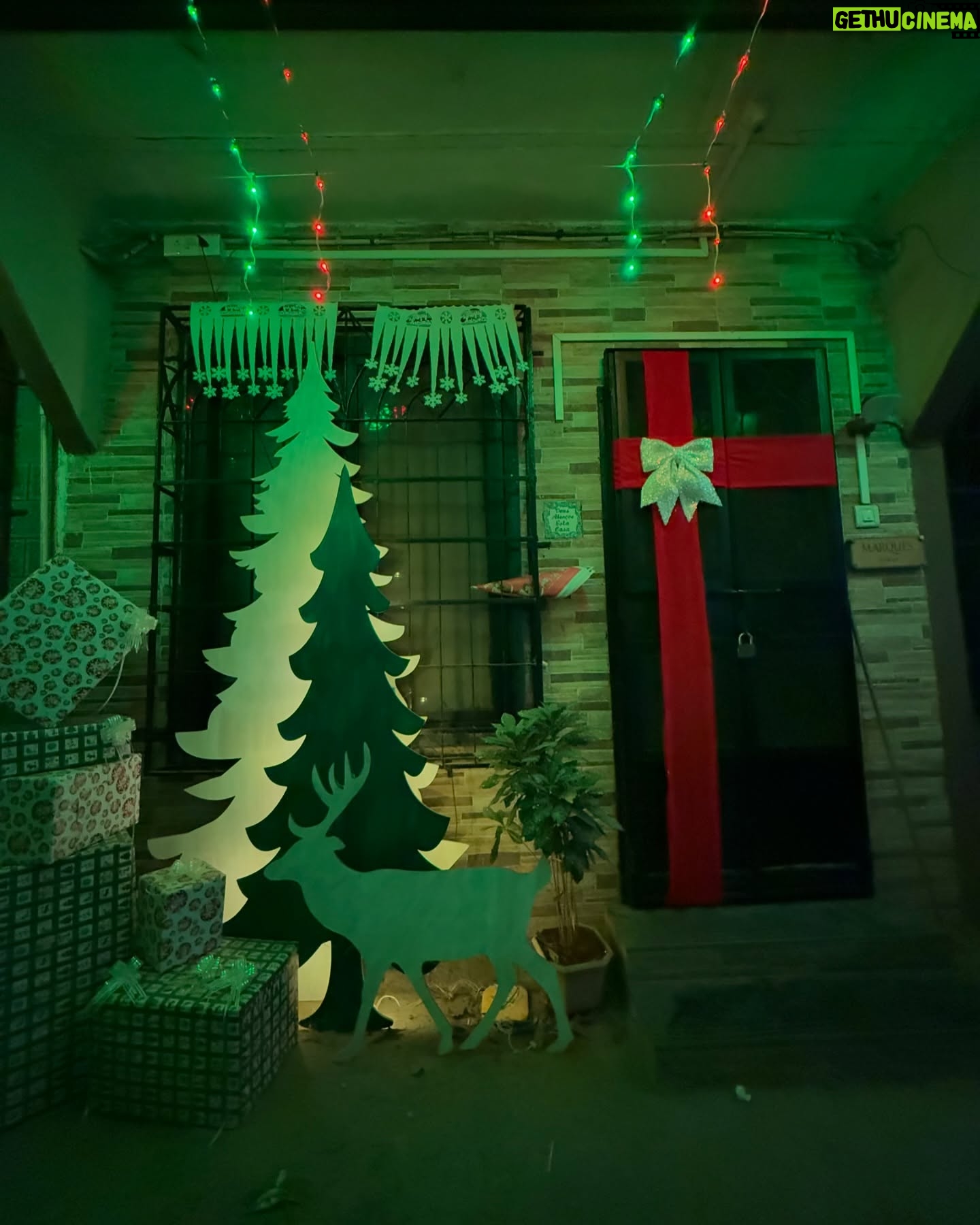 Nimrat Kaur - 41.6K Likes - Annual Christmas tradition, walking through Ranwar Village with love and lights all around…🎄♥️ Merry Christmas and happy holidays all ✨