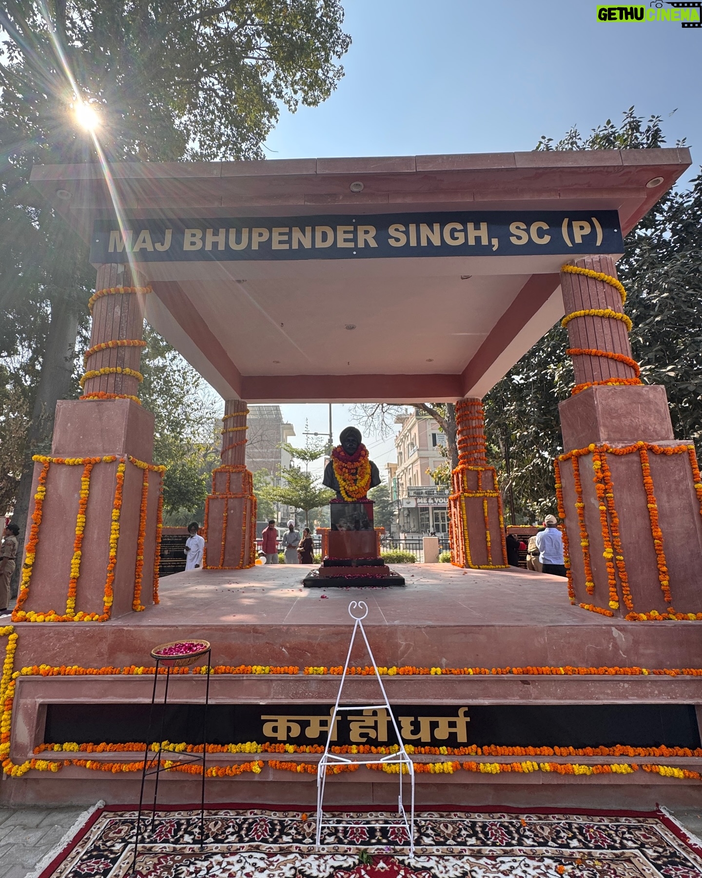 Nimrat Kaur - 77.4K Likes - On Papa’s 72nd Birth Anniversary today, Mama, my sister and I inaugurated a memorial in his name honouring not only his but 12 other gallant soldiers’ supreme sacrifice for the nation all hailing from Sri Ganganagar, Rajasthan. A dream my family and I dreamt of 30 years ago since we lost him in Jammu and Kashmir in 1994, finally came true.
Papa was a son of the soil, born to a farmers’ family in Mohanpura village. He led, lived and died by example, fearless and fierce till his last breath. Words fail me today to express the pride I feel standing on this soil, in his birthplace witnessing immortalising his name and life story to inspire present day and future generations.
My sincerest gratitude for the relentless efforts and support from the civil administration in close co-ordination with the local army personnel stationed here.
Also a heartfelt thanks to Mr Thomas John Kovoor of Studio Sukriti in Jaipur for his patience through the meticulous sculpting journey executing such a flawless job and breathing life into my father’s sculpture with such keen attention to detail.
Happy Birthday to my Papa.
Long live my father’s name and long live his legacy…Jai Hind 🙏🏼🇮🇳 @indianarmy.adgpi