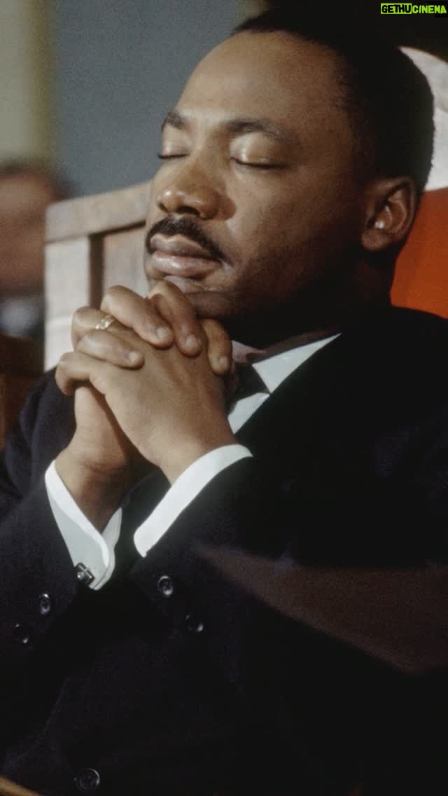 Nina Simone - 9.5K Likes - “Once upon the planet Earth lived a man of noble birth, preaching love and freedom for his fellow man...” - #ninasimone #martinlutherkingjr #mlk #kingoflove - 📷 by Frank Dandridge