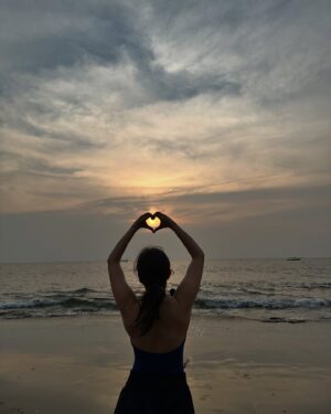 Nisha Agarwal Instagram - December ❤️