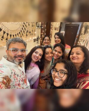 Nishi Saxena Instagram - Happy Ganesh Chaturthi Everyone! Ganpati Bappa Morya!🤍🎉