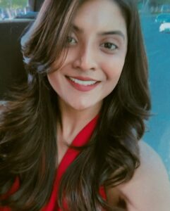 Actress Nivedhithaa Sathish HD Photos and Wallpapers November 2024