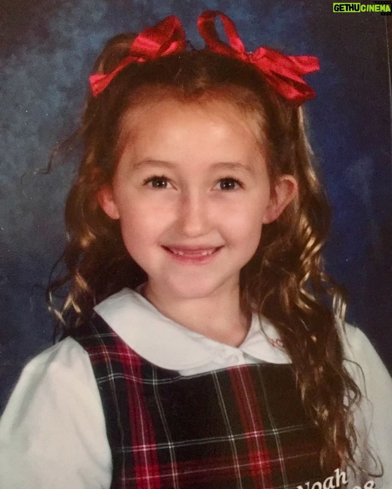 Noah Cyrus - 175.4K Likes - wish i could grow up with all of you one more time.
25 …
my thoughts and prayers go to all effected by the fires here in los angeles
