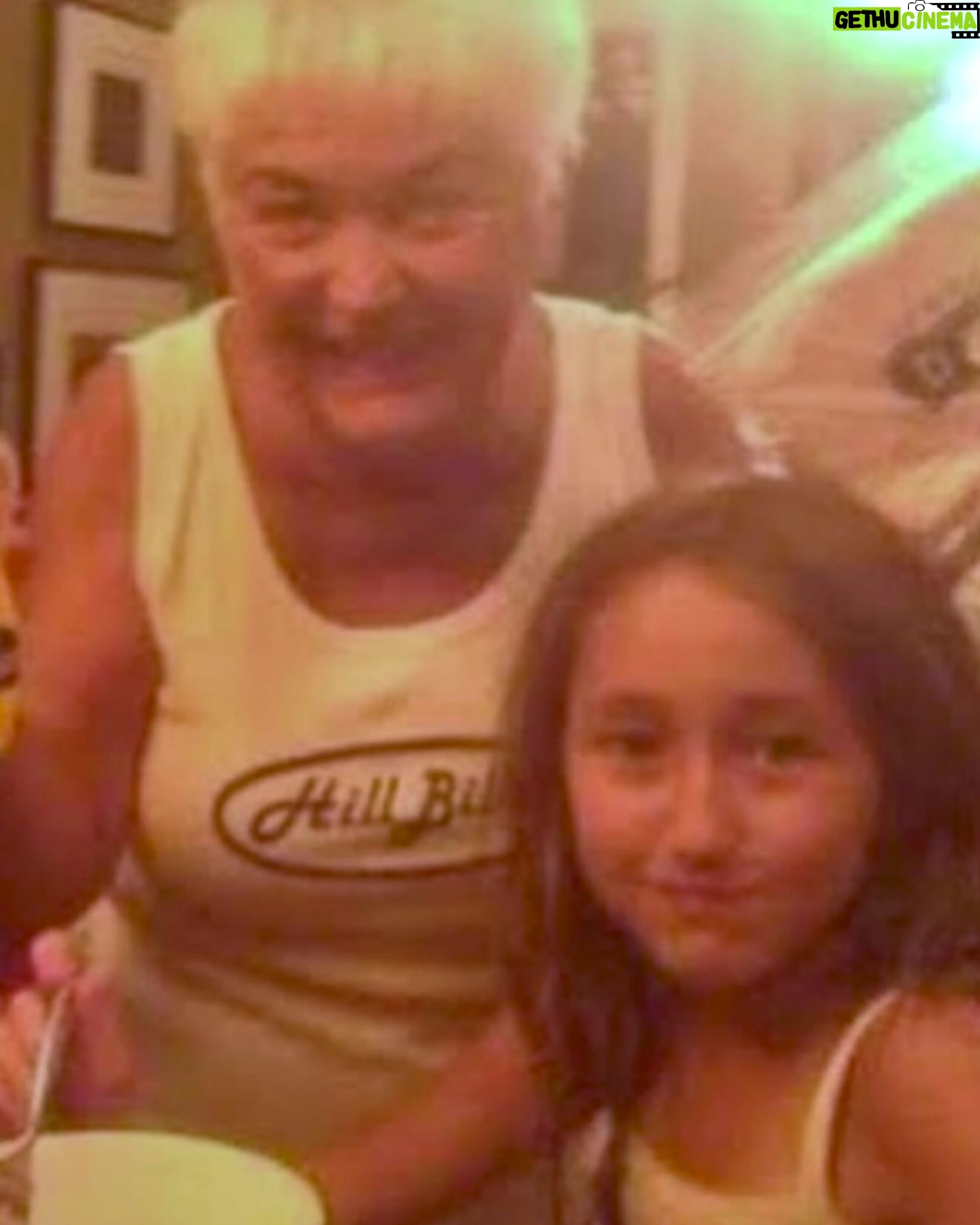 Noah Cyrus - 175.4K Likes - wish i could grow up with all of you one more time.
25 …
my thoughts and prayers go to all effected by the fires here in los angeles