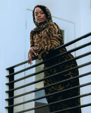 Novi Brown Instagram - The lesson is: Don’t ever lower your value so they can see you. Just know they will eventually have to look up. That’s just how God works things out. 😌 
•••
📸 @mazismazi 
💄 @hotlikefirre