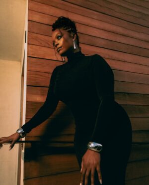 Novi Brown Instagram - Working my way to hosting a main stage one presenting opportunity at a time. 🖤🙂‍↔️ A heart-filled thank you Lana & the Hollywood Creative Agency for asking me to present at last nights 8th annual Astra Awards. & thank you @cedricyarbrough for the fun writing, allowing me to showcase my top tier signing voice and the helpful arm on stage! 🙏🏾 @hollywoodcreativealliance 
••••••
📸 @mazismazi 
💄 @hotlikefirre 
💇🏾‍♀️ @creativexhands
