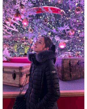 Nozomi Sasaki Instagram - .
お仕事終わりに📸
イルミネーション綺麗だったな🎄
今日はとても寒かったのでTATRASのダウン着て良かった🥹

@tatras_official
#TATRAS #TATRAS24AW
#タトラス #PR