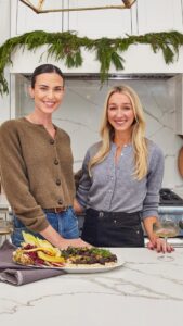 Actress Odette Annable HD Photos and Wallpapers December 2024
