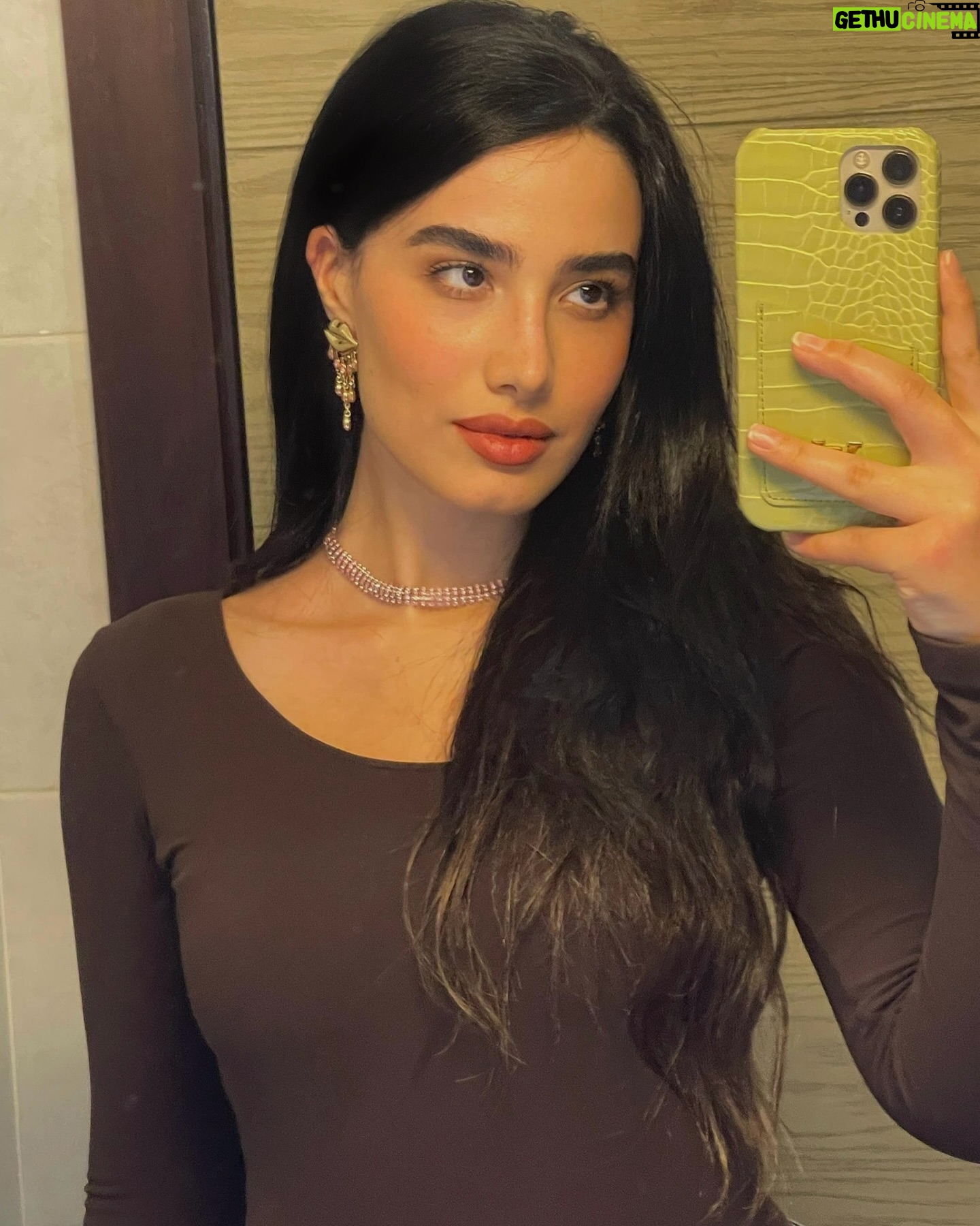 Omaima Jawad Al Shukrchi - 38.4K Likes - Selfies & more 🤎💕
