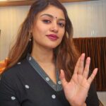 Oviya