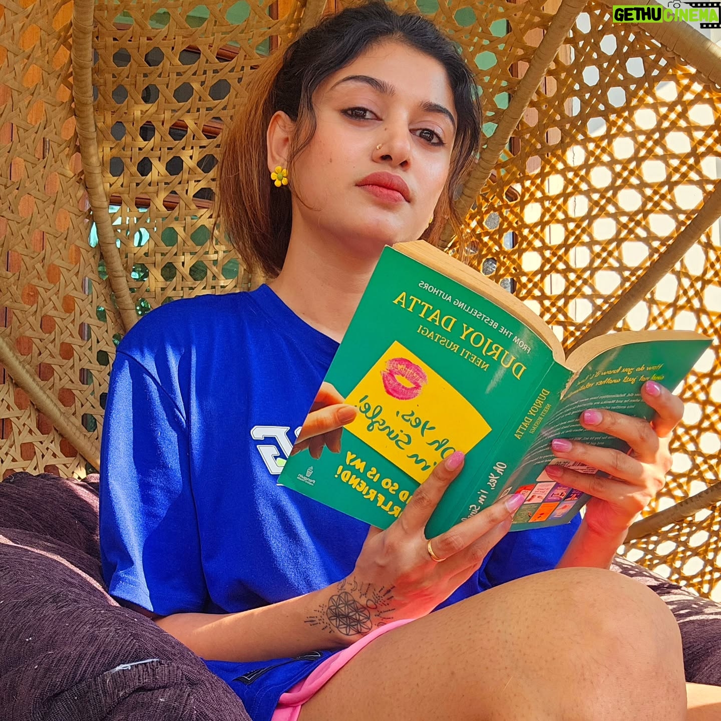 Oviya - 113K Likes -