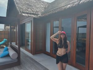 Palak Tiwari Instagram - My Maldivian paradise 🦋💙

@travelwithjourneylabel
@furaverimaldives 

#Furaveri #FuraveriMaldives #JourneyLabel #TravelWithJourneyLabel #ThinkHolidayThinkJourneyLabel #ManyMemories