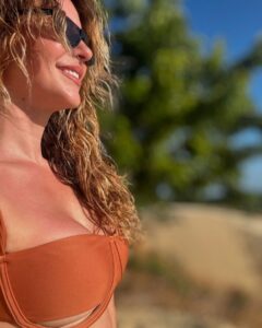 Actress Paolla Oliveira HD Photos and Wallpapers February 2025