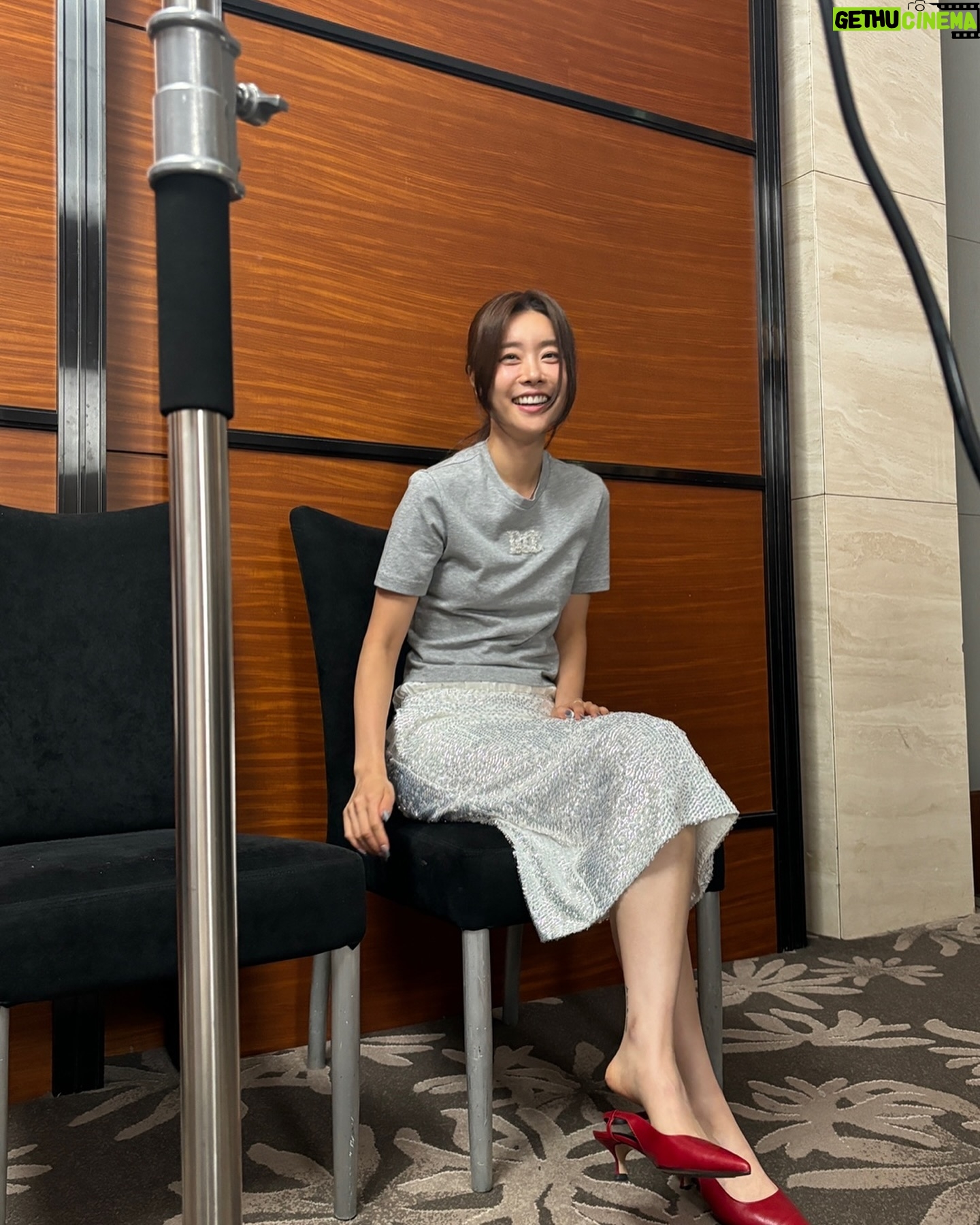 Park So-jin - 36.9K Likes - 윤서랑👗👠🩵 추억🤍
(출처 : 윤서인스타스토리에서 겟)