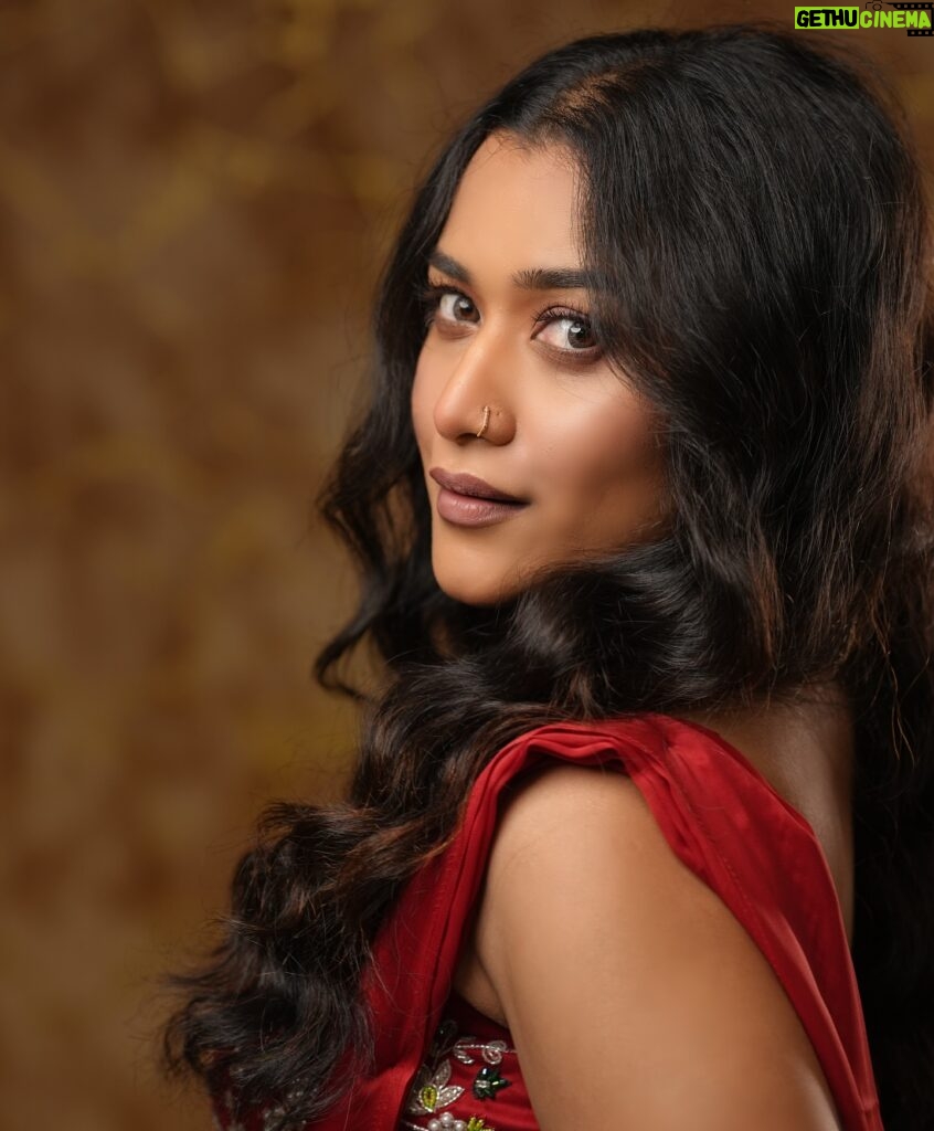 Actress Parvathy R Krishna HD Photos and Wallpapers December 2024 ...