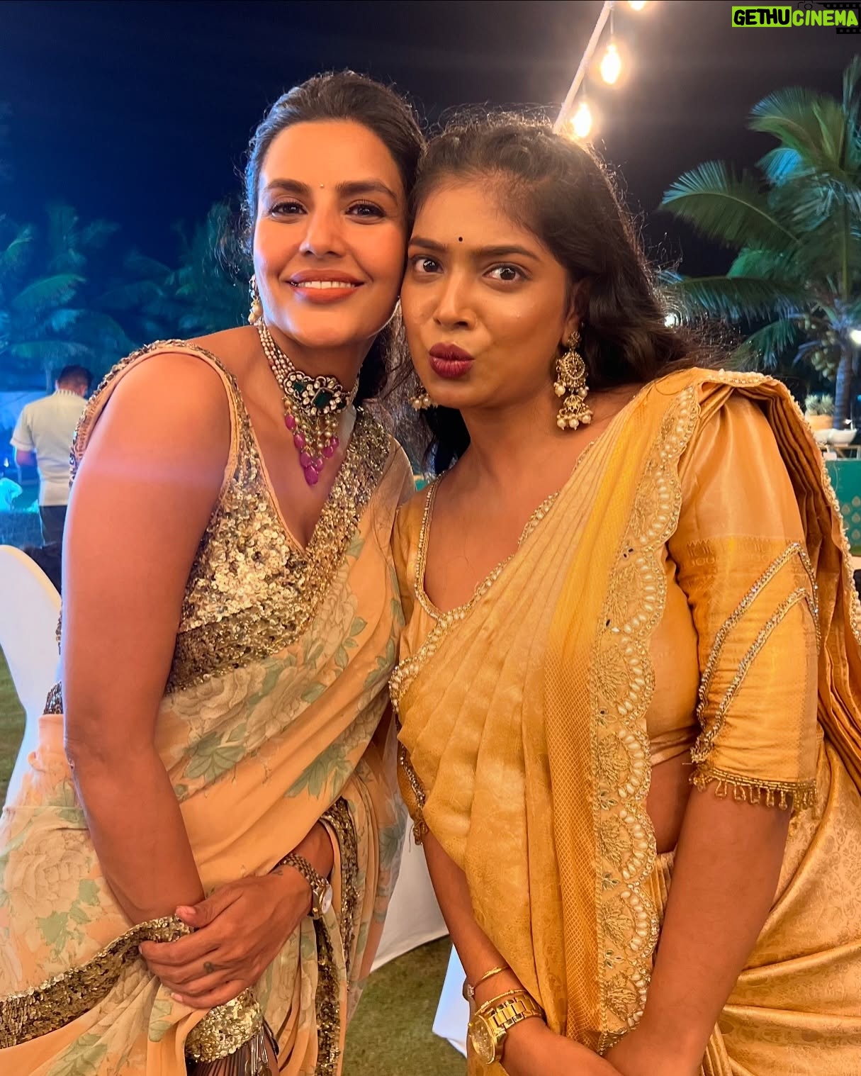 Parvathy Saran - 53.7K Likes - Favourite Girly @priyawajanand in a Big fat Indian wedding ♥️ Hearty congratulations to Shilfa & Vini @dr.shilfanigar ✨ Long Live Love 🌙