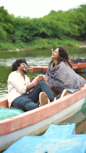 Parveen Instagram - Hey Minnale 🦋❤️

@sivakarthikeyan  na ❤️
@saipallavi.senthamarai ✨
 @gvprakash 🎶

📸 ✂️ : @shotbyazzez 
Hairstyle : @paviartistry_ 
Costume 👗 : @thread_and_needle_theapparels 

#HeyMinnale #Amaran #sivakarthikeyan #sk #love #montage #saipallavi #saregamatamil